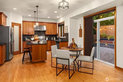 4727 245th Lane SE, Sammamish, WA 98074 - Photo 16