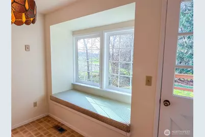 40 Glen Avenue, Port Hadlock-Irondale, WA 98325 - Photo 18