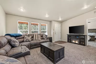 371 Sunset Drive, Oak Harbor, WA 98277 - Photo 22