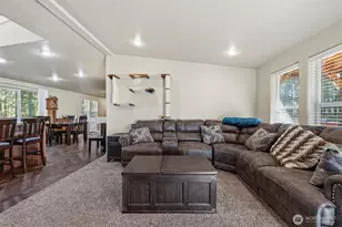 371 Sunset Dr, Oak Harbor, WA 98277 - Photo 6