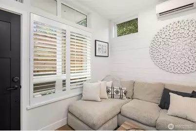 6041 42nd Avenue SW, Seattle, WA 98136 - Photo 6