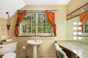 7400 Island Center Rd NE, Bainbridge Island, WA 98110 - Photo 22