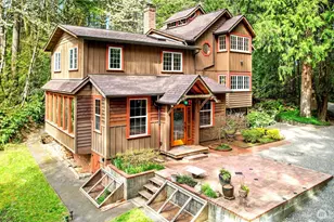 7400 Island Center Rd NE, Bainbridge Island, WA 98110 - Photo 4