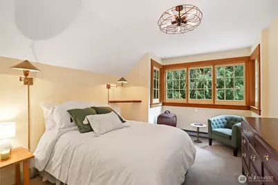 7400 Island Center Road NE, Bainbridge Island, WA 98110 - Photo 18
