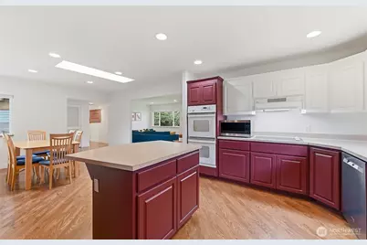 11217 NE 147th Street, Kirkland, WA 98034 - Photo 14