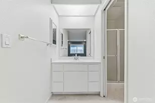 11217 NE 147th St, Kirkland, WA 98034 - Photo 20