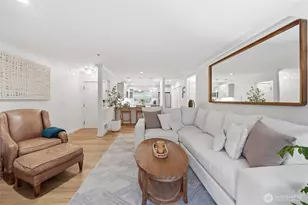 25025 SE Klahanie Blvd, Sammamish, WA 98029 - Photo 2