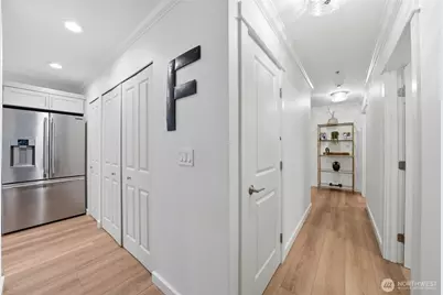 25025 SE Klahanie Boulevard #K101, Sammamish, WA 98029 - Photo 16