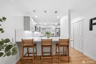 25025 SE Klahanie Blvd, Sammamish, WA 98029 - Photo 4