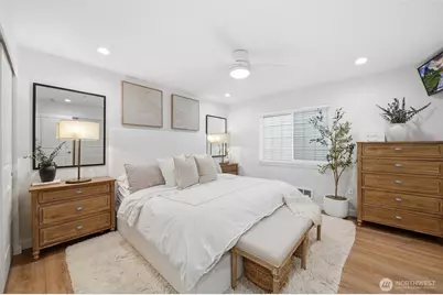 25025 SE Klahanie Boulevard #K101, Sammamish, WA 98029 - Photo 16