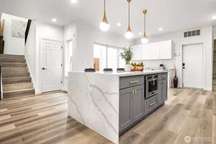 11870 SE 5th St, Bellevue, WA 98005 - Photo 10