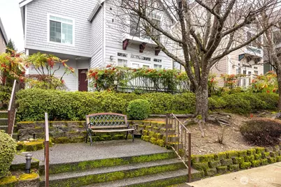 11870 SE 5th Street, Bellevue, WA 98005 - Photo 32