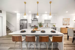 11870 SE 5th St, Bellevue, WA 98005 - Photo 2