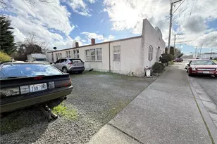 606 Greenleaf Ave, Burlington, WA 98233 - Photo 4