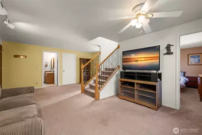 2007 E 15th Street, Bremerton, WA 98310 - Photo 14