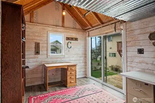 2007 E 15th St, Bremerton, WA 98310 - Photo 20