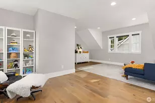 10717 NE Manitou Park Blvd, Bainbridge Island, WA 98110 - Photo 32