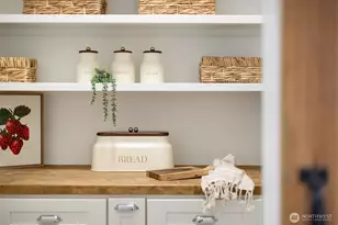 10717 NE Manitou Park Blvd, Bainbridge Island, WA 98110 - Photo 20