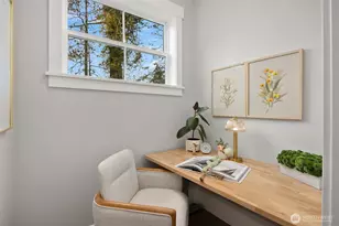 10717 NE Manitou Park Blvd, Bainbridge Island, WA 98110 - Photo 22