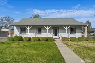 1150 SE Edgemont Pl, College Place, WA 99324 - Photo 1