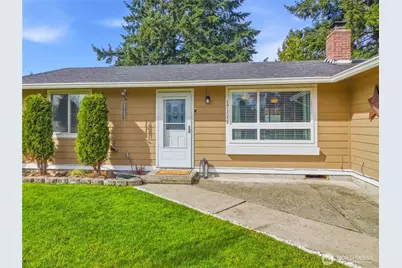 17116 6th Avenue Ct E, Spanaway, WA 98387 - Photo 2