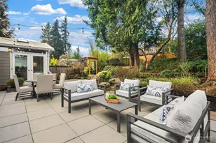 16042 Lake Hills Blvd, Bellevue, WA 98008 - Photo 22