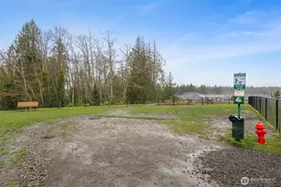 731 NE Cabot Ln, Bremerton, WA 98311 - Photo 22