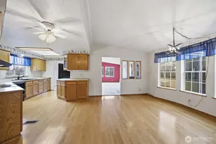 3802 James St, Bellingham, WA 98226 - Photo 10