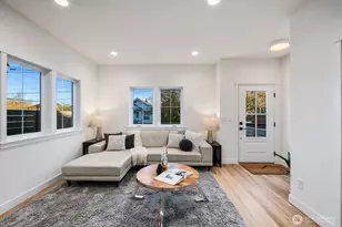 1004 N 48th St, Seattle, WA 98103 - Photo 6