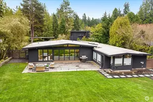 17061 10th Ave NW, Shoreline, WA 98177 - Photo 2