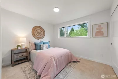 16807 NE 6th Place, Bellevue, WA 98008 - Photo 18