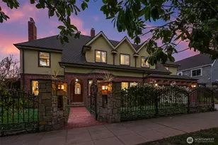 2409 29th Ave W, Seattle, WA 98199 - Photo 2