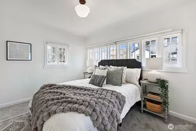 7043 24th Avenue NW, Seattle, WA 98117 - Photo 18