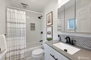 7043 24th Ave NW, Seattle, WA 98117 - Photo 16