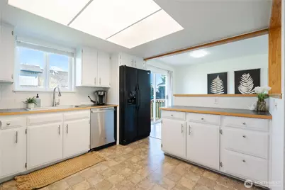 230 Peace Arch Court, Blaine, WA 98230 - Photo 8