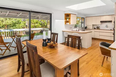 14514 NE 5th Street, Bellevue, WA 98007 - Photo 6