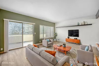 1723 NE 179th Street #3, Shoreline, WA 98155 - Photo 2