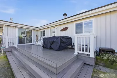 138 Lummi Drive, La Conner, WA 98257 - Photo 10