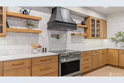 17805 121st Street SE, Snohomish, WA 98290 - Photo 16