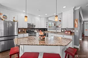 4398 Chanting Cir SW, Port Orchard, WA 98367 - Photo 2