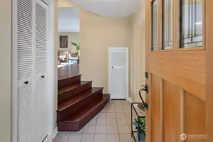 4200 SW Atlantic St, Seattle, WA 98116 - Photo 4