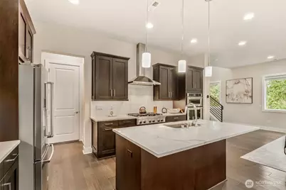 24509 NE 13th Place, Sammamish, WA 98074 - Photo 12