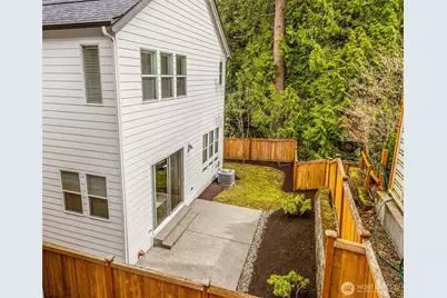 24509 NE 13th Place, Sammamish, WA 98074 - Photo 34