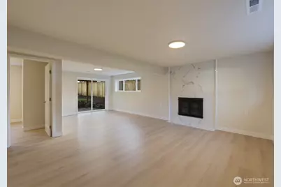 14522 NE 5th Street, Bellevue, WA 98007 - Photo 18