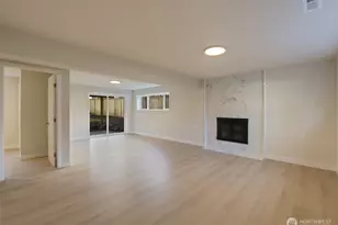 14522 NE 5th St, Bellevue, WA 98007 - Photo 18