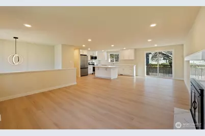 14522 NE 5th Street, Bellevue, WA 98007 - Photo 6