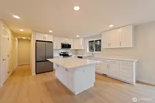 14522 NE 5th St, Bellevue, WA 98007 - Photo 2