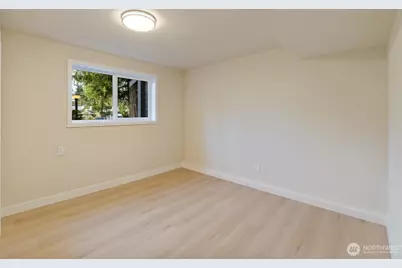 14522 NE 5th Street, Bellevue, WA 98007 - Photo 14