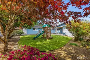 3645 67th Ave W, University Place, WA 98466 - Photo 16