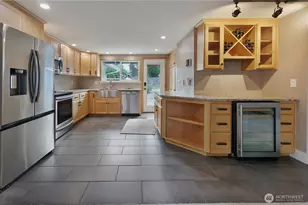 3645 67th Ave W, University Place, WA 98466 - Photo 6